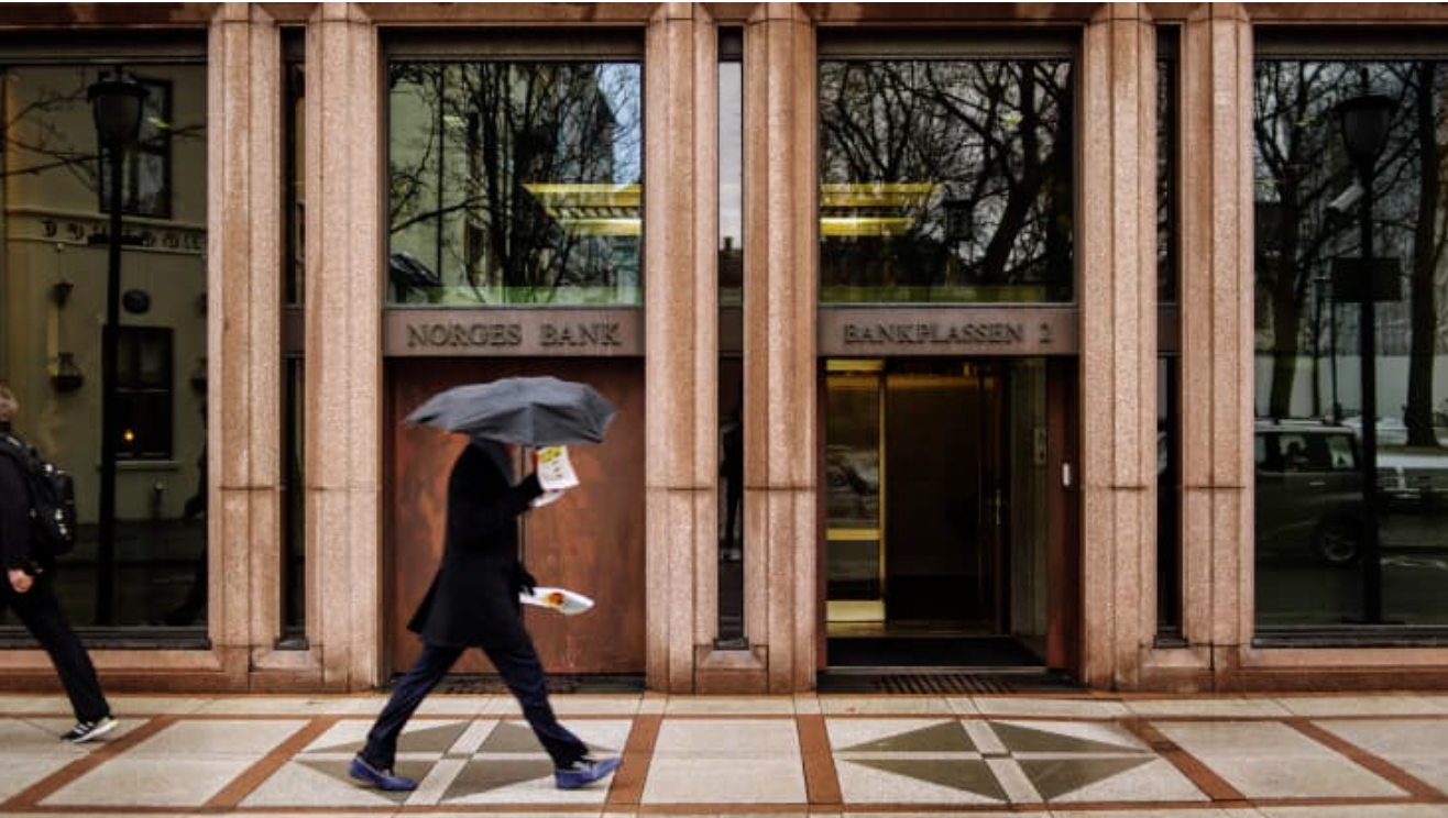 Bên ngoài trụ sở của Ngân hàng Trung ương Na Uy (Norges Bank) ở Oslo - Ảnh: Bloomberg/CNBC.