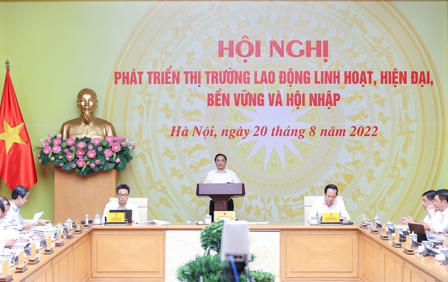 Thủ tướng Chính phủ Phạm Minh Chính chủ trì Hội nghị “Phát triển thị trường lao động linh hoạt, hiện đại, bền vững và hội nhập” sáng 20/8. Ảnh - VGP. 