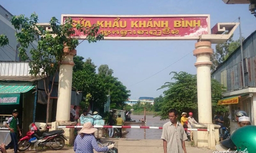 Tổng cục Hải quan cảnh báo rủi ro từ các điểm tập kết, bốc xếp hàng trái phép tại cửa khẩu tỉnh An Giang