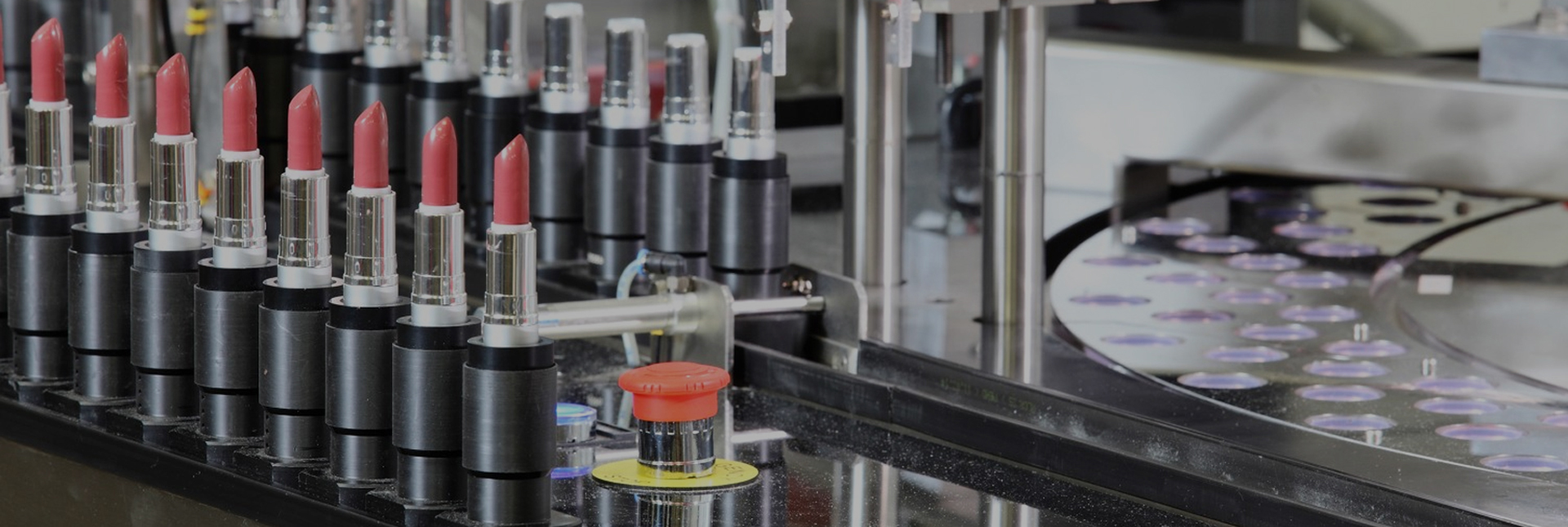 Gi&aacute;n đoạn chuỗi cung ứng khiến gi&aacute; cả tăng cao trong bối cảnh nhu cầu mua sắm đang phục hồi trở lại.