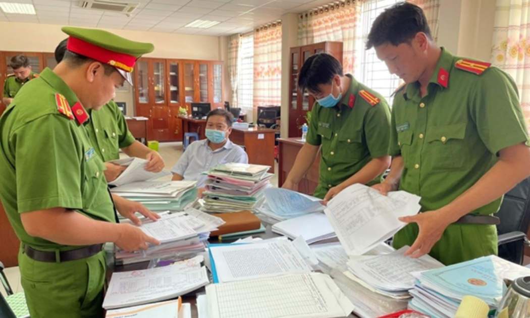 Cơ quan thuế tiếp tục xây dựng và triển khai các chuyên đề thanh, kiểm tra thuế và nghiên cứu ứng dụng AI để xây dựng các phần mềm phục vụ công tác này.