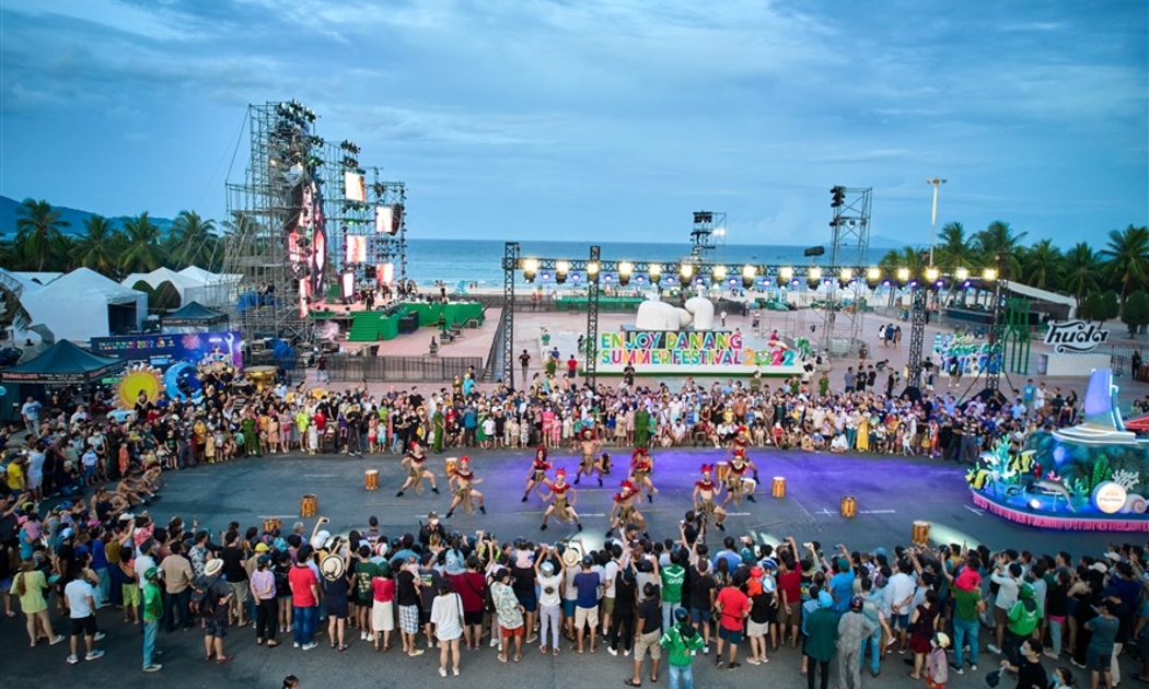 Carnival đường phố Sun Fest (Đà Nẵng).