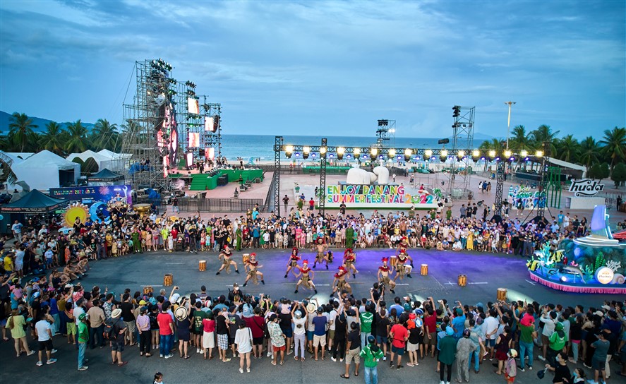 Carnival đường phố Sun Fest (Đà Nẵng).