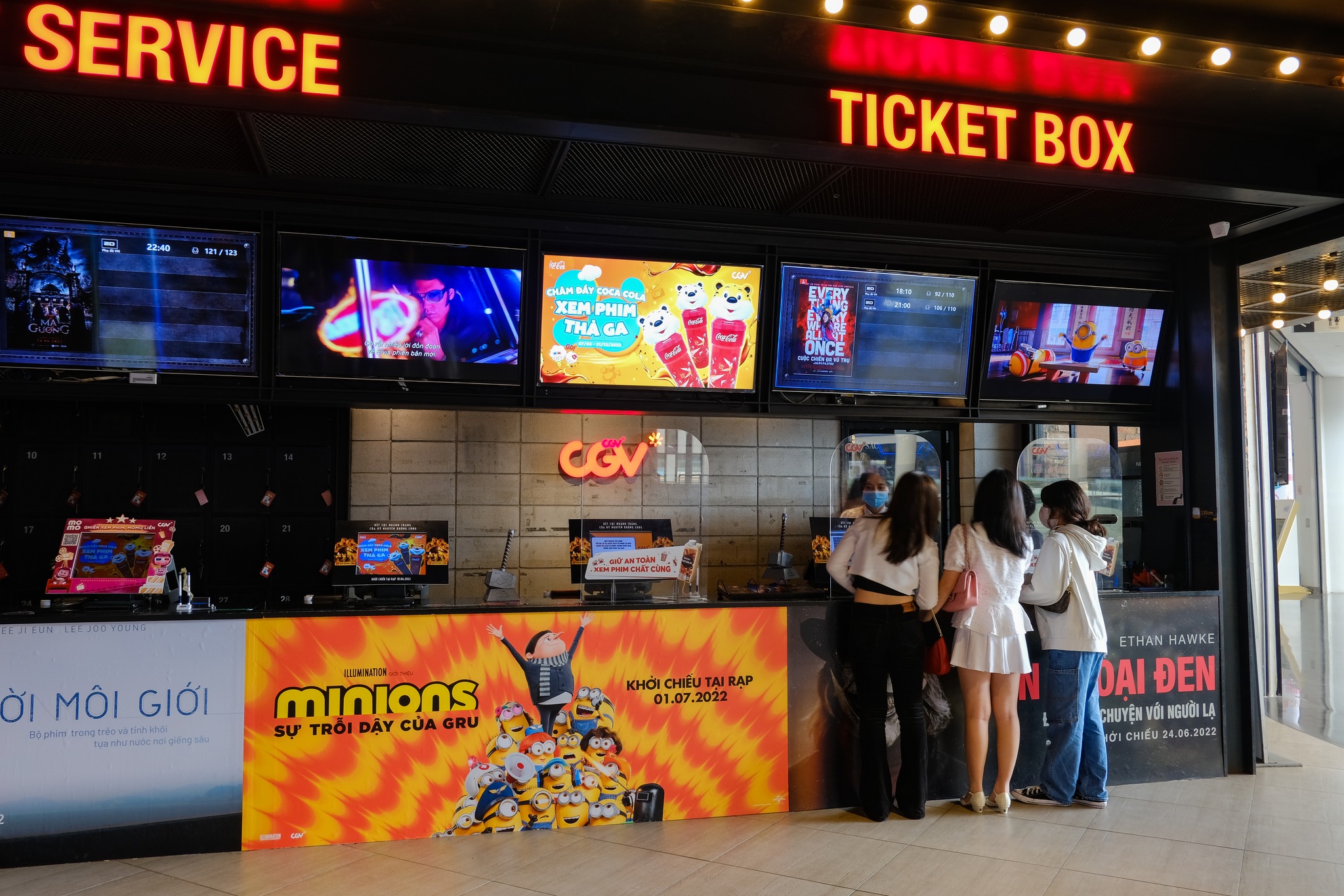 Doanh nghiệp điện ảnh xin suất chiếu sau 0h để tăng doanh thu