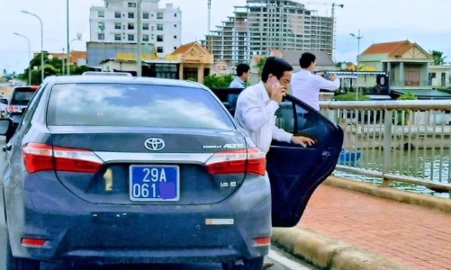 Tháng 10 trình Chính phủ dự thảo nghị định sử dụng xe ô tô công, kiên quyết chống lãng phí