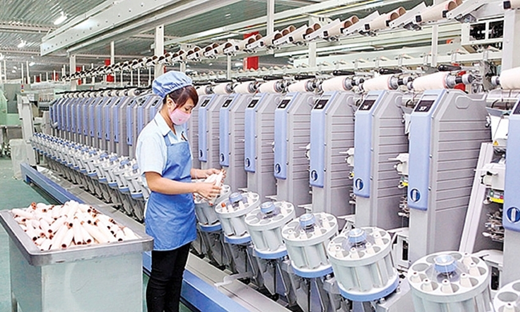 Đẩy mạnh đầu tư công nghệ giúp các doanh nghiệp dệt may tiết kiệm năng lượng hiệu quả.