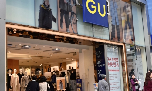 Fast Retailing muốn cạnh tranh với Shein tại thị trường Mỹ