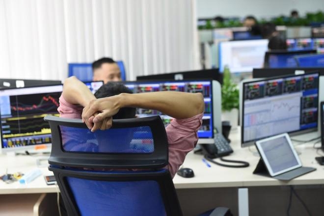 Profits at securities companies may fall