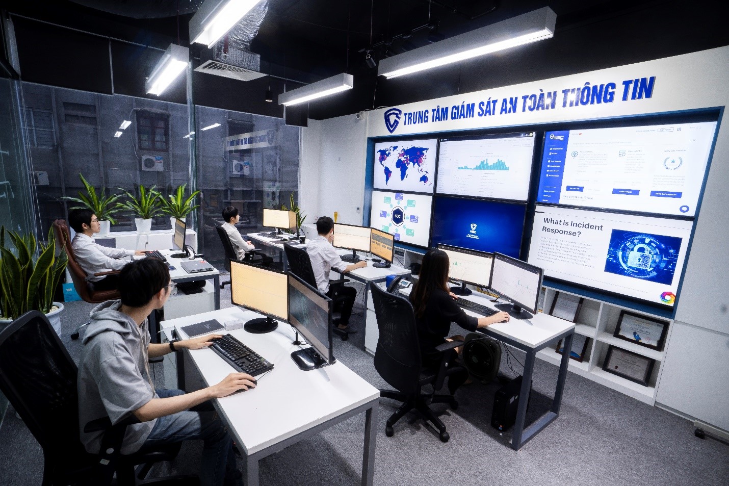 SOC Center according to international standards at VSEC