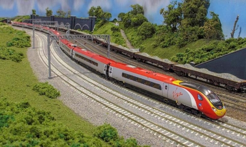 Tranh cãi về tốc độ, lộ trình đầu tư đường sắt tốc độ cao Bắc - Nam sắp 