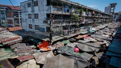 HCMC to renovate and rebuild old apartments