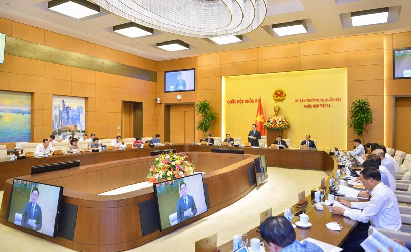 Phiên họp thứ 14 vào đầu tháng 8 của Ủy ban Thường vụ Quốc hội - Ảnh: Quochoi.vn