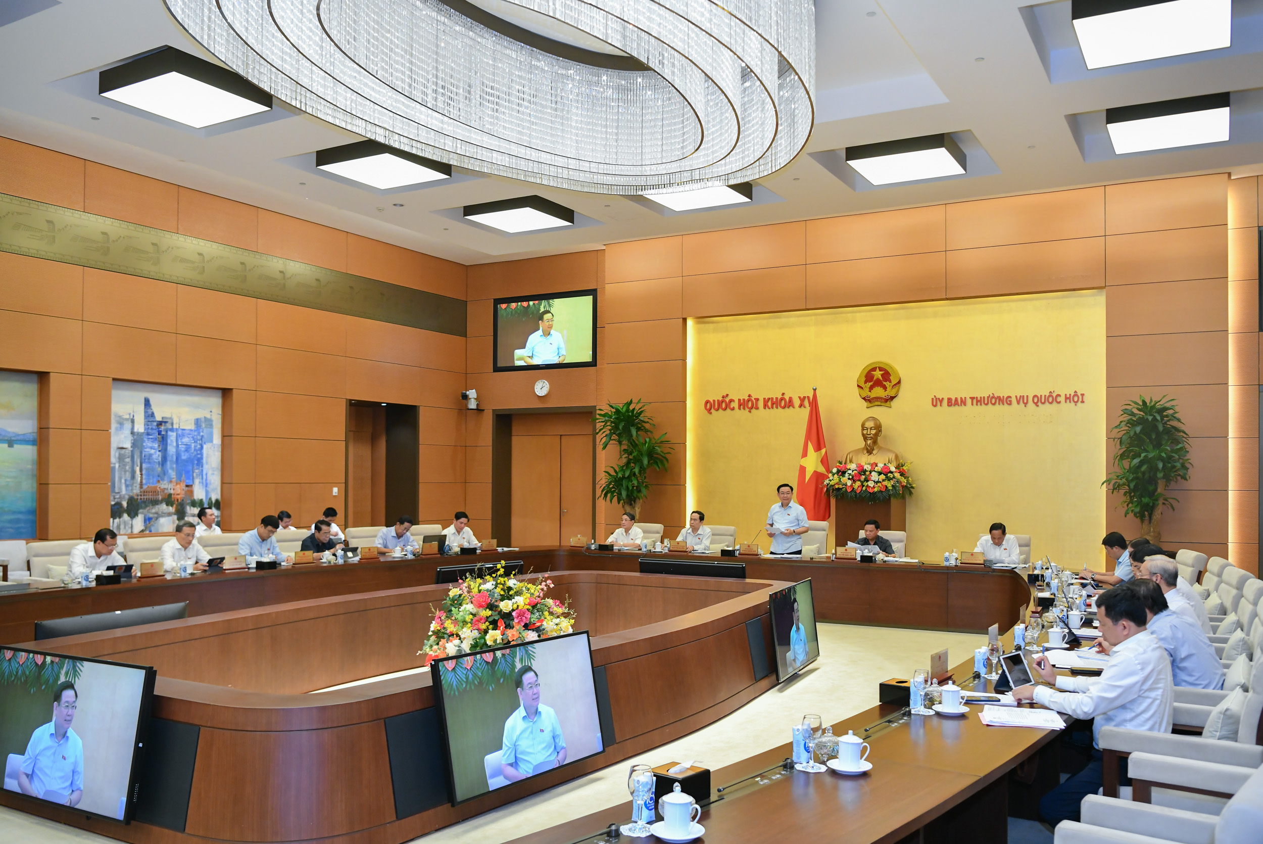 Toàn cảnh phiên họp chiều ngày 29/8 - Ảnh: Quochoi.vn