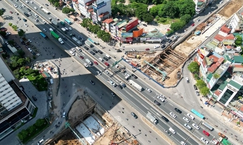 Tăng tốc giải ngân gấp 2,2 lần cùng kỳ, Hà Nội hối hả thi công các dự án trọng điểm trong tháng 8