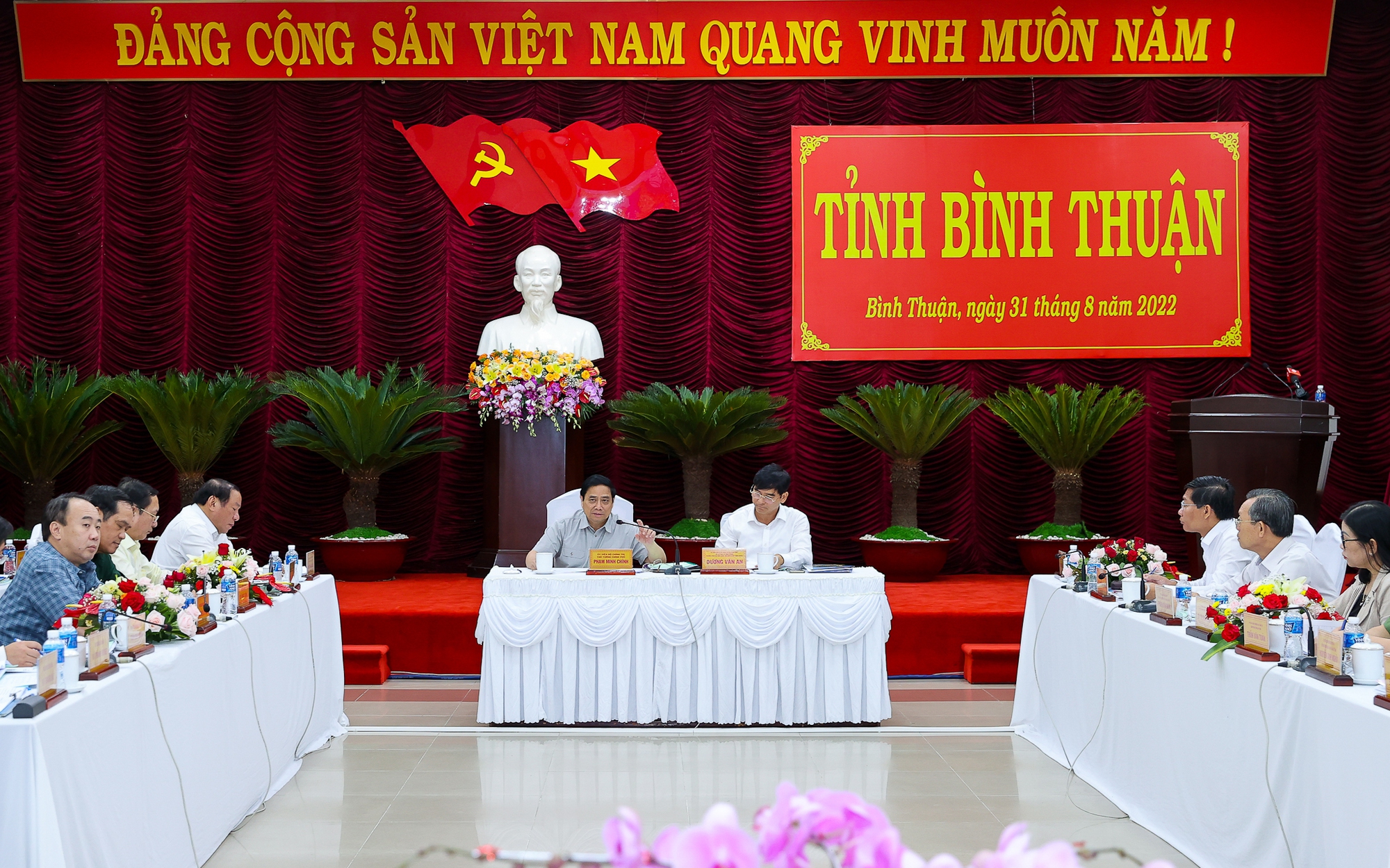 Toàn cảnh buổi làm việc - Ảnh: VGP