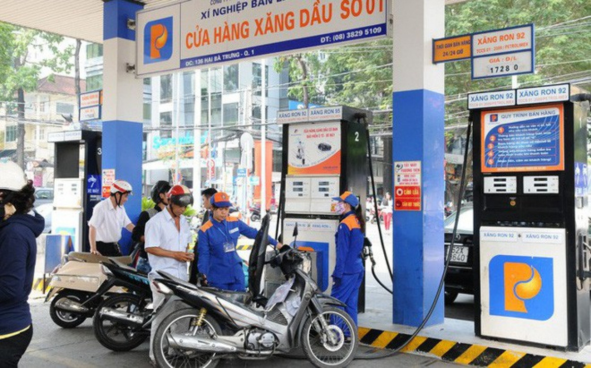 Hà Nội không để xảy ra tình trạng găm hàng xăng dầu trong kỳ nghỉ lễ 2/9