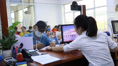 Employers again subject to unemployment insurance premiums