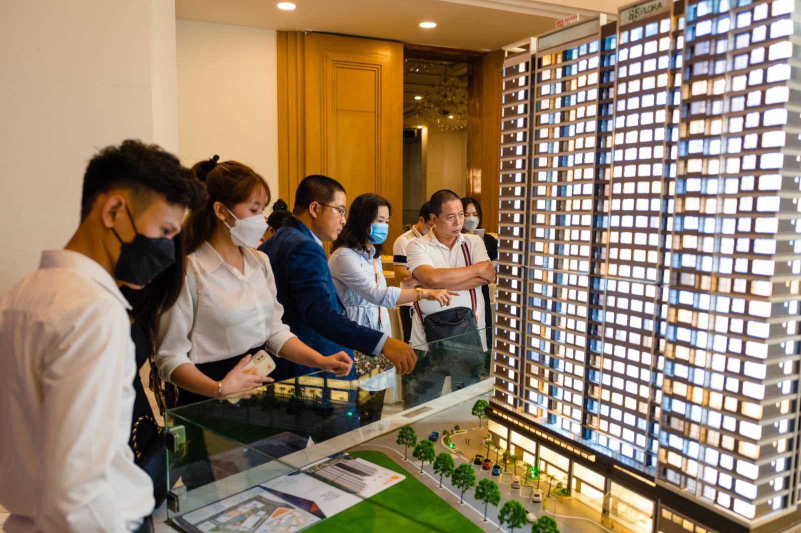 Akari City ghi nhận sự quan t&acirc;m lớn từ kh&aacute;ch h&agrave;ng, đặc biệt l&agrave; c&aacute;c gia đ&igrave;nh trẻ.