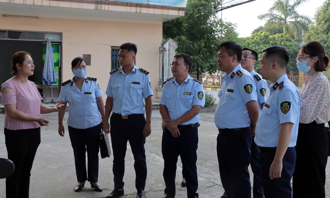 Tổng cục Quản lý thị trường tăng cường giám sát các cửa hàng xăng dầu