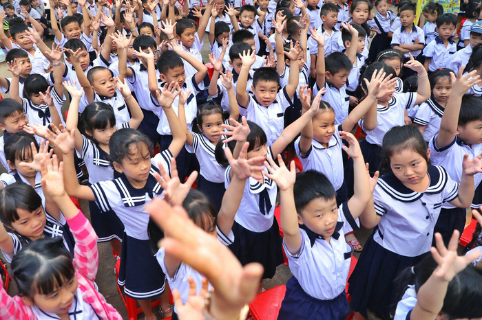 Năm học 2022 - 2023 TP.HCM ho&agrave;n th&agrave;nh v&agrave; đưa v&agrave;o sử dụng 575 ph&ograve;ng học mới, trong đ&oacute; bậc tiểu học c&oacute; 218 ph&ograve;ng...