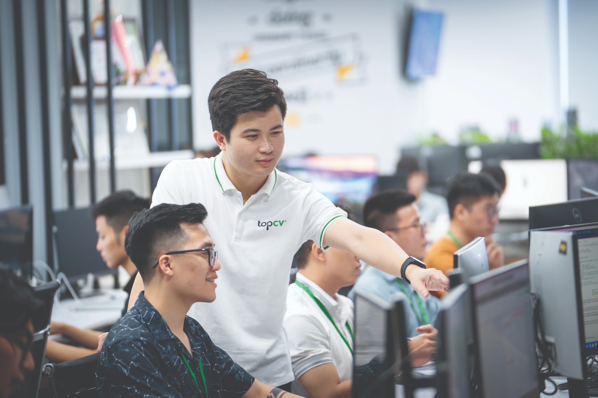 TopCV & HR Tech - Hành trình phát triển nhân tài số bền vững