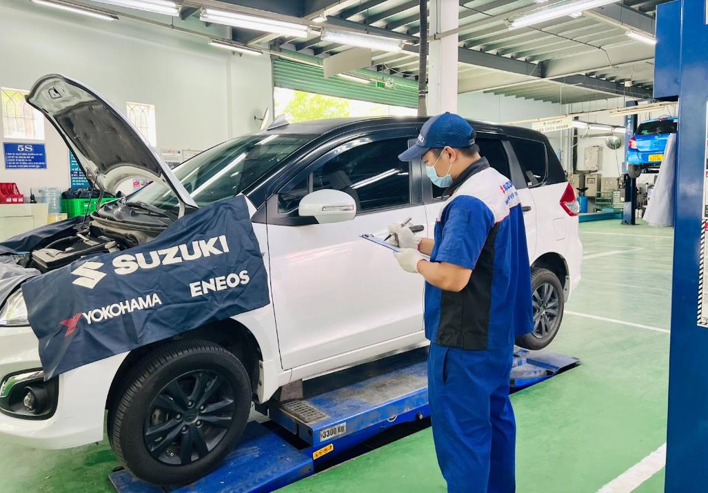 Suzuki liên tục tổ chức các khóa đào tạo nâng cao chất lượng nhân sự đạt chứng chỉ do Suzuki Nhật Bản cấp.