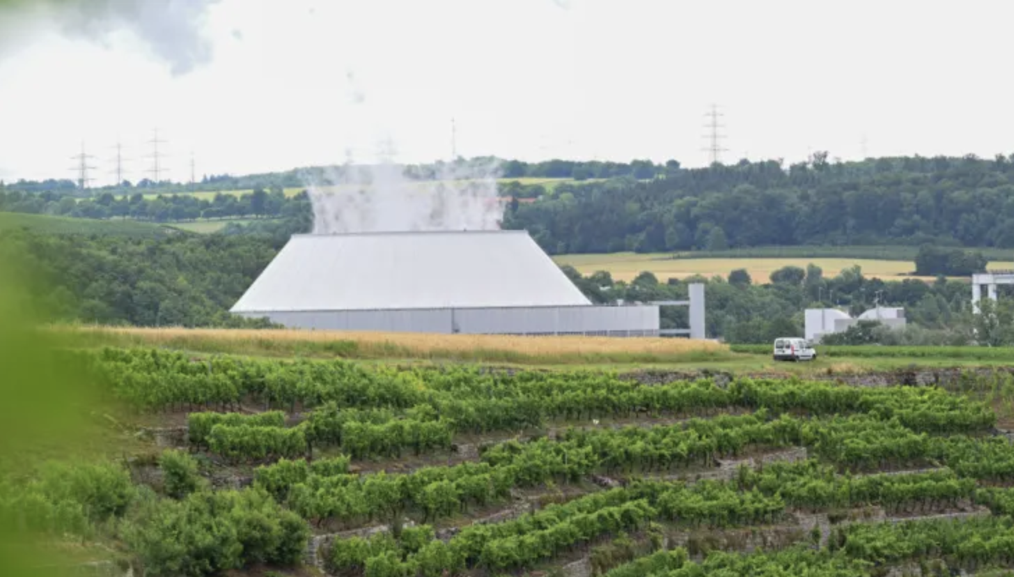 Nhà máy điện hạt nhân Neckarwestheim - Ảnh: Getty/CNBC.