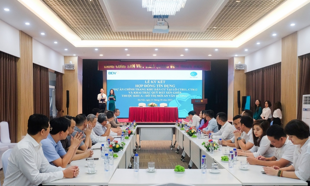 Toàn cảnh lễ ký các thỏa thuận hợp tác giai đoạn 2022 - 2027 giữa BGI & IUC Group và BIDV – chi nhánh Hà Nội.