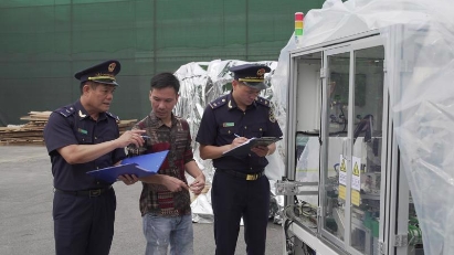 Businesses given support in customs laws