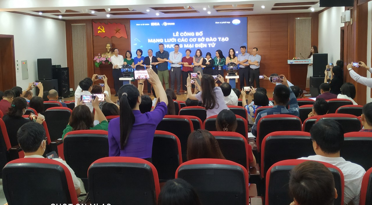Công bố mạng lưới các cơ sở đào tạo thương mại điện tử Việt Nam