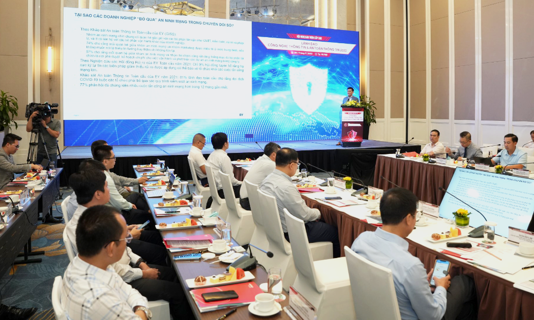 Hội nghị bàn tròn cấp cao Lãnh đạo Công nghệ thông tin và an ninh thông tin 2022