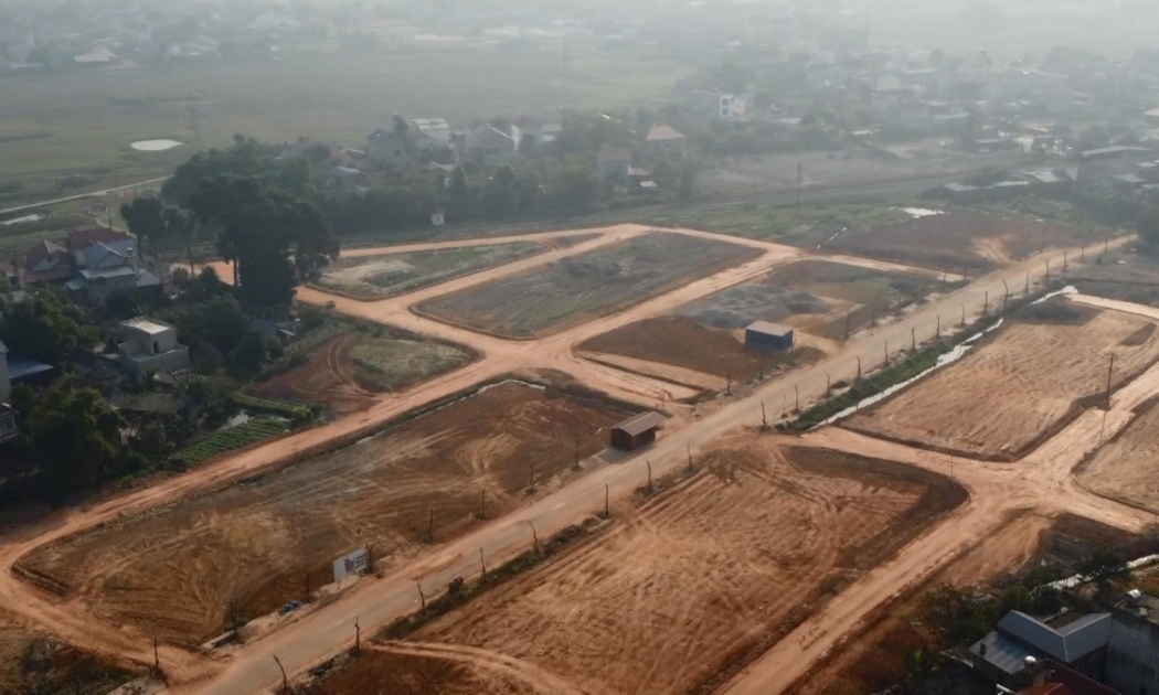 Bộ Tài chính đề nghị Uỷ ban nhân dân các tỉnh, thành phố điều chỉnh lại việc trích lập, sử dụng Quỹ phát triển đất phù hợp với quy định của pháp luật hiện hành.
