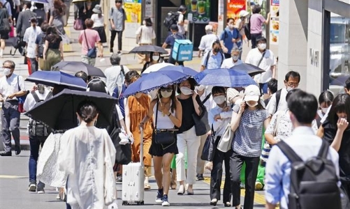 Nhật Bản rút ngắn thời gian cách ly đối với người mắc Covid-19