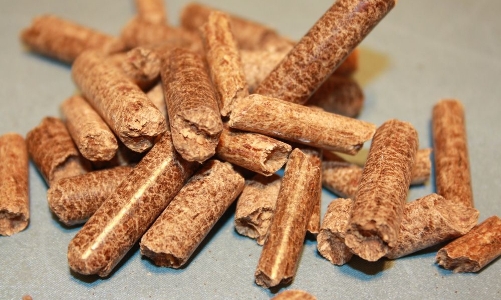 VCCI đề xuất đưa thuế xuất khẩu viên gỗ nén và viên than gỗ về 0%