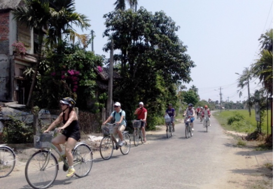 Đường làng An Mỹ, phường Cẩm Châu, TP.Hội An