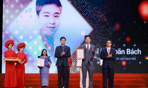 7 tập thể, 6 cá nhân được vinh danh tại Chương trình Vinh quang Việt Nam 2022