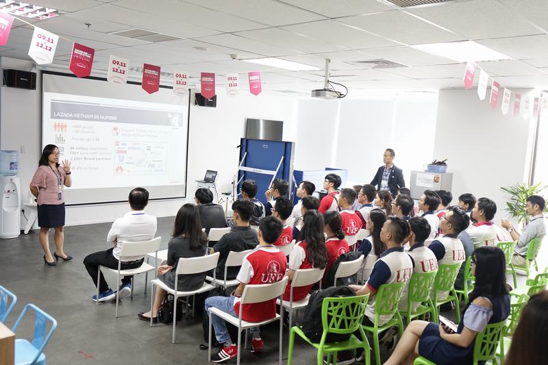 Gắn kết nhà trường với doanh nghiệp thương mại điện tử để trang bị các kỹ năng thực chiến cho sinh viên