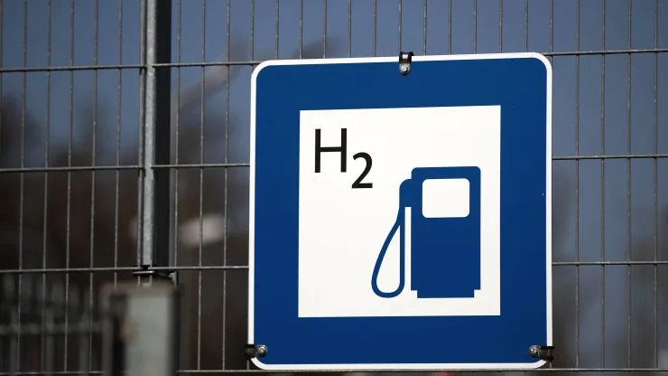 Biển báo một trạm sạc hydrogen ở Đức