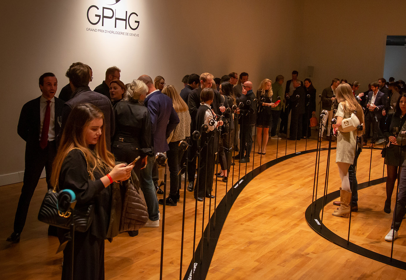 Hơn 1.500 người đ&atilde; tham gia c&aacute;c hội thảo về thế giới đồng hồ kể từ khi ch&uacute;ng được tổ chức v&agrave;o năm 2017.