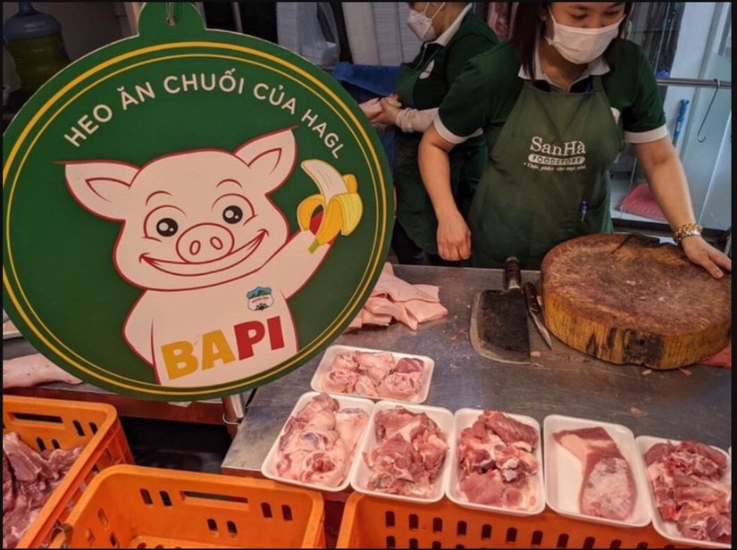 HAGL vừa ra mắt thương hiệu Bapi HAGL và cửa hàng BapiMart với sản phẩm chủ lực là thịt heo ăn chuối.