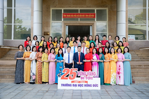 Đội ngũ cán bộ, giảng viên Khoa Kinh tế - Quản trị kinh doanh 