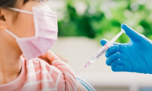 Thiếu nhiều loại vaccine tiêm chủng cho trẻ em 