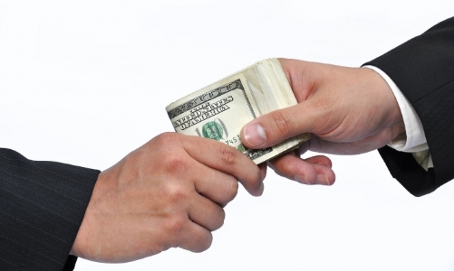 Cựu giám đốc “rút quỹ” doanh nghiệp