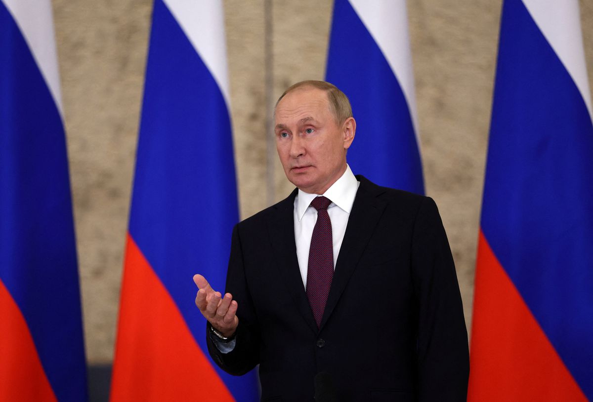 Tổng thống Nga Vladimir Puitn phát biểu tại thượng đinh Tổ chức Hợp tác Thượng Hải (SCO) diễn ra tại Uzbekistan hôm 16/9 - Ảnh: Reuters.