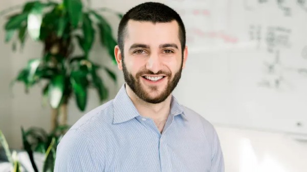 &Ocirc;ng Alex Rappaport, Gi&aacute;m đốc điều h&agrave;nh v&agrave; đồng s&aacute;ng lập của ZwitterCo &nbsp;