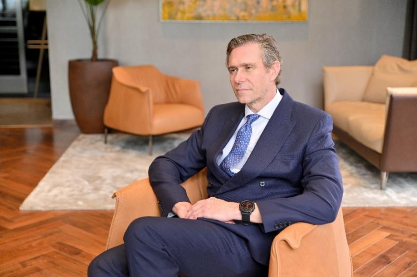 “Nhìn vào Grand Marina Saigon, chúng tôi chắc chắn về sự thành công vì dự án này gắn liền với những thương hiệu danh tiếng bậc nhất thuộc tập đoàn Marriott,” ông Robert Barlett, CEO Druce chia sẻ. Ảnh: Druce.