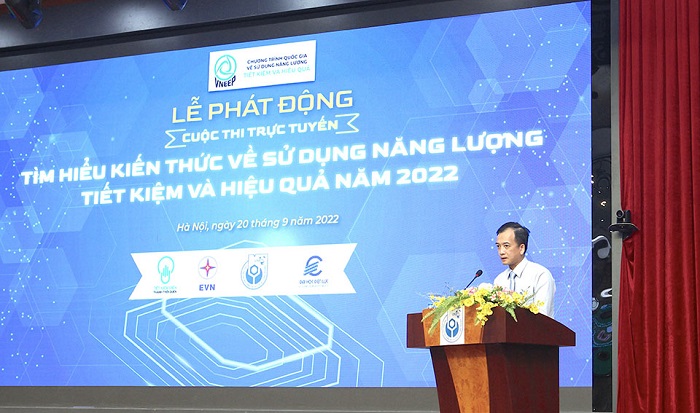 &Ocirc;ng Trịnh Quốc Vũ ph&aacute;t biểu tại lễ ph&aacute;t động cuộc thi.