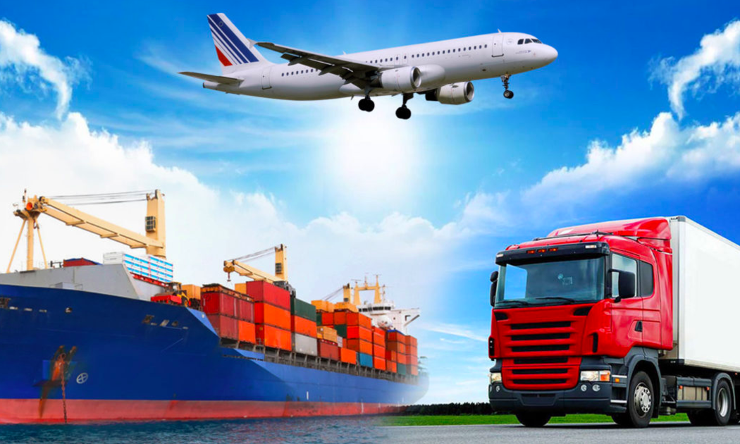 Phân khúc nền tảng thương mại điện tử chiếm thị phần lớn nhất vào năm 2021, đóng góp khoảng 4/5 thị phần chung của thị trường dịch vụ chuyển phát nhanh Việt Nam - Ảnh minh họa.