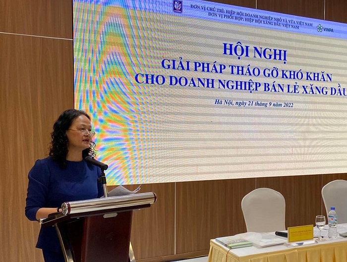 B&agrave;&nbsp;Nguyễn Thị B&iacute;ch Hường ph&aacute;t biểu tại hội nghị: 