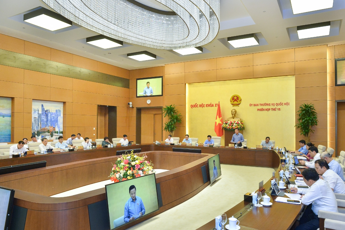 Ủy ban Thường vụ Quốc hội cho ý kiến về các báo cáo liên quan đến công tác tiếp công dân, giải quyết khiếu nại, tố cáo tại Phiên họp thứ 15